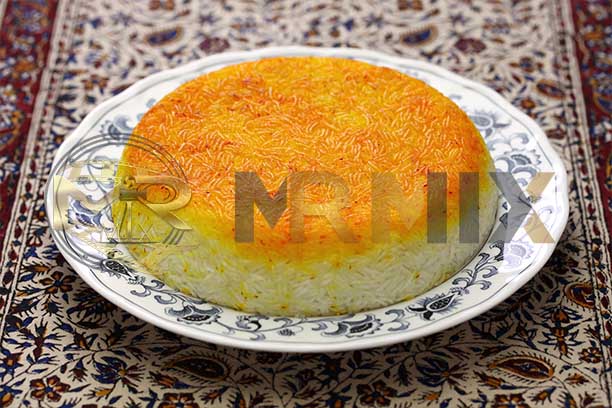 عکس استوک برنج ایرانی با ته دیگ