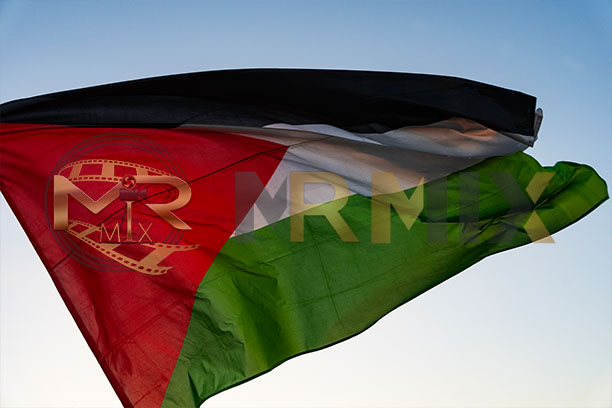 عکس پرچم فلسطین در غروب خورشید