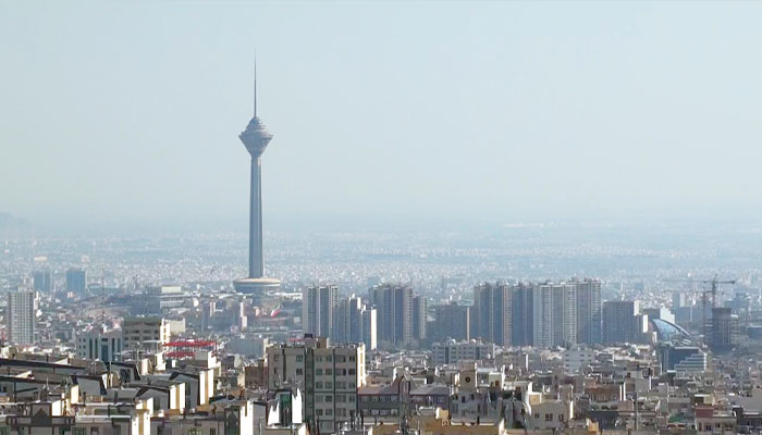 لانگ شات شهر تهران با برج میلاد