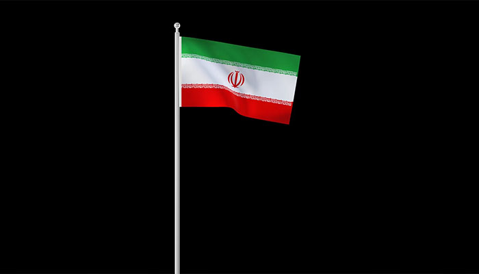 فوتیج اهتزاز پرچم ایران پس زمینه سیاه 