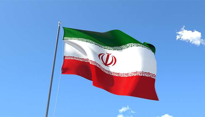 فوتیج پرچم ایران بر باد اهتزاز است